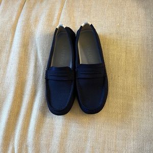 Ladies Rothy’s The Driving Loafer Size 7.5